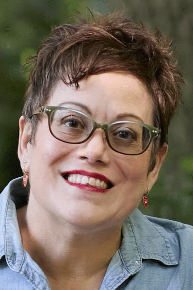 Leslie Zampetti_200x300